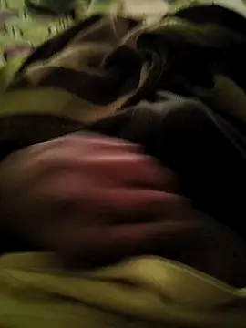 Snapshot of kalnsuhn chatting on 02-12-26, 07:25 kalnsuhn online show from 02-12-26, 07:25