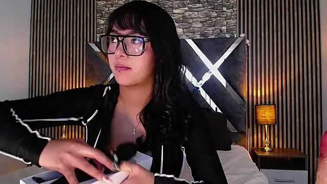 Amy channel online show from 03-17-26, 01:03