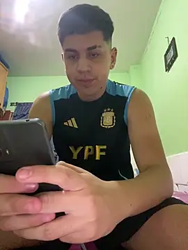 facundoociroo online show from 02-08-26, 12:36