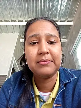 Plianna online show from 12-14-25, 05:29