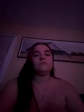 kinsiebaby online show from 12-15-25, 01:54