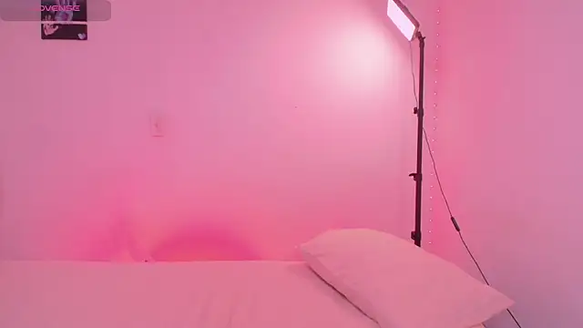 CharlottegrayX online show from 02-15-26, 07:51