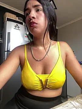 Snapshot of Pepita_XxxHot chatting on 02-12-26, 05:30 Pepita XxxHot online show from 02-12-26, 05:30