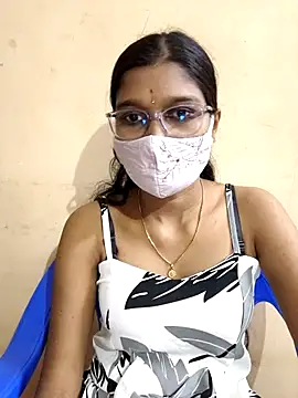 Snapshot of Nithya_Nith chatting on 02-20-26, 06:26 Nithya Nith online show from 02-20-26, 06:26