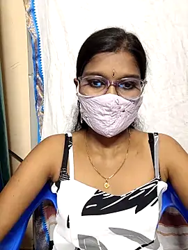 Snapshot of Nithya_Nith chatting on 02-27-26, 06:30 Nithya Nith online show from 02-27-26, 06:30