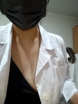 Emilyhomegirl1 online show from 03-02-26, 05:42