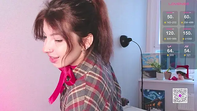 Snapshot of BlushKira chatting on 12-22-25, 06:54 BlushKira online show from 12-22-25, 06:54