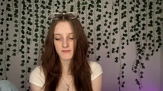 LisaBoddy online show from 02-25-26, 12:04