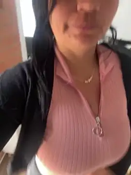 sophie-honey online show from 12-19-25, 02:57