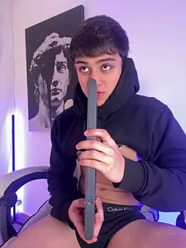 Snapshot of lian_fooxx chatting on 02-17-26, 03:25 lian fooxx online show from 02-17-26, 03:25