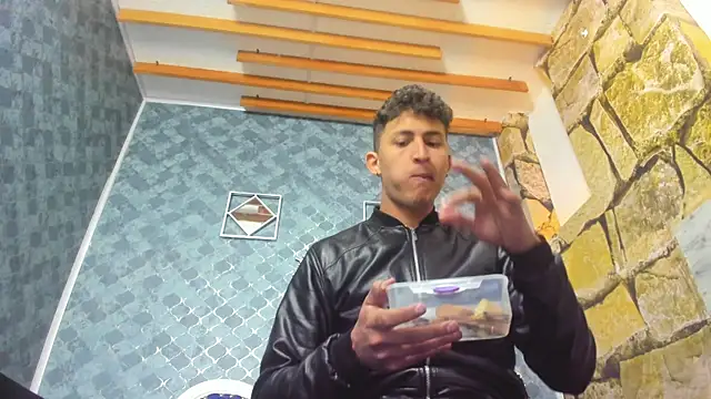 Ethan Waalker online show from 01-13-26, 02:39