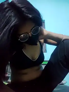 Aaradhya-Rani online show from 04-12-26, 06:57