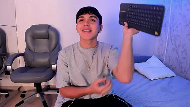  TaylorBlack online show from 02-19-26, 11:39