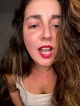 Snapshot of sweetrosedance chatting on 01-08-26, 05:43 sweetrosedance online show from 01-08-26, 05:43