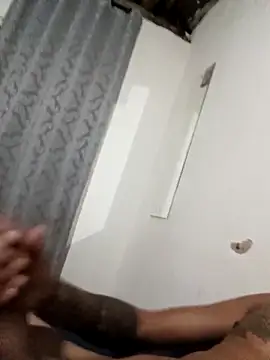 Snapshot of DrLucas225 chatting on 12-15-25, 10:36 DrLucas225 online show from 12-15-25, 10:36