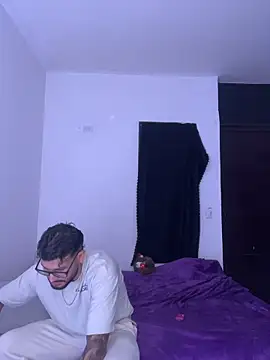 thedragonboyxxx online show from 12-23-25, 03:59