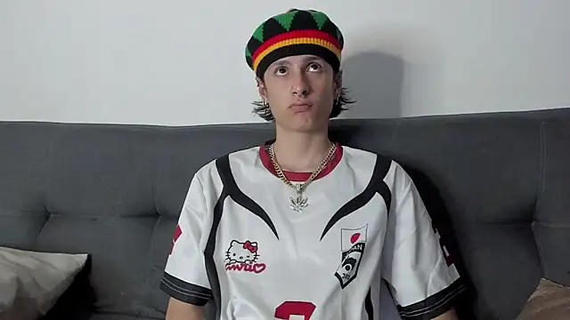 cirosky elchicopolla online show from 12-18-25, 04:18