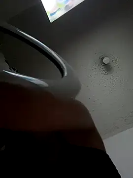 Snapshot of katara_top2_ chatting on 12-18-25, 12:06 katara top2 online show from 12-18-25, 12:06