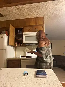 SweeTexasKyn online show from 01-11-26, 02:38