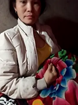 Girl cutee online show from 01-05-26, 08:34