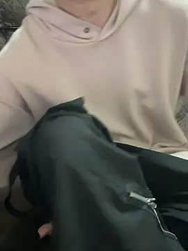 Snapshot of tubasa1216 chatting on 01-11-26, 12:10 tubasa1216 online show from 01-11-26, 12:10