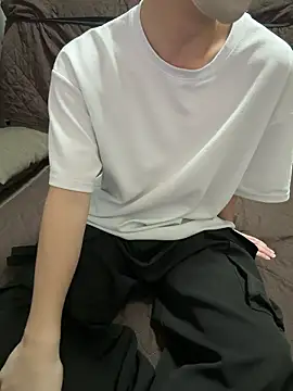 Snapshot of tubasa1216 chatting on 01-13-26, 12:10 tubasa1216 online show from 01-13-26, 12:10