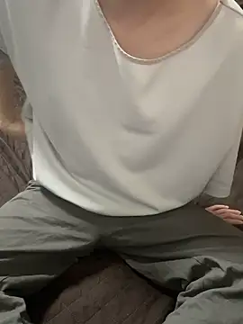 tubasa1216 online show from 04-07-26, 12:05