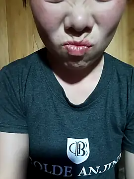 Chloe-ee online show from 02-06-26, 07:34