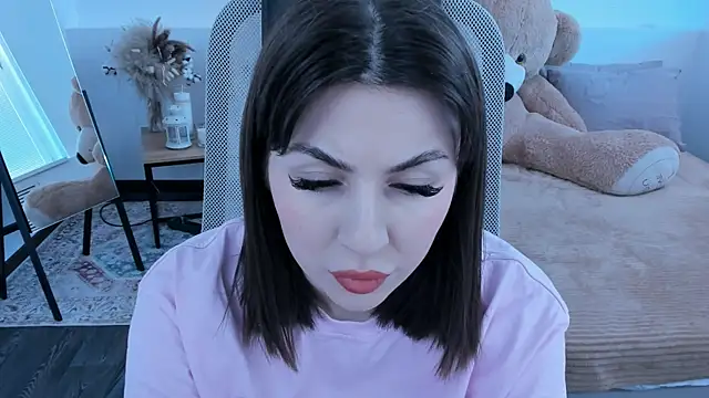 Snapshot of DiRosie chatting on 02-22-26, 07:08 DiRosie online show from 02-22-26, 07:08