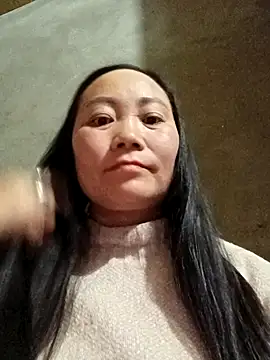 Sara03 online show from 12-16-25, 01:27