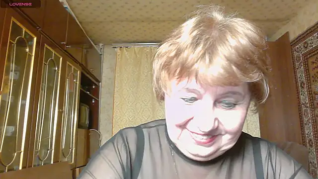 Casey peach online show from 01-11-26, 04:01