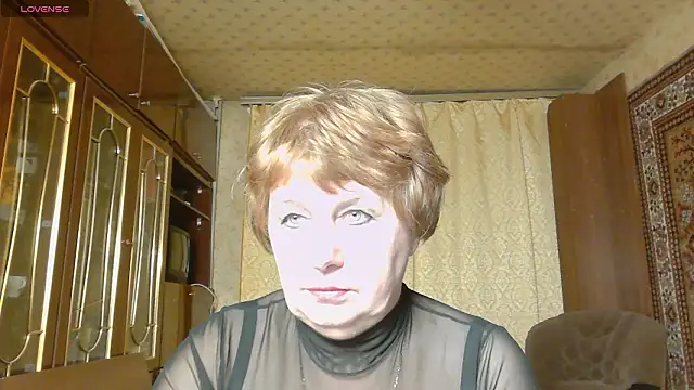 Casey peach online show from 01-18-26, 02:54