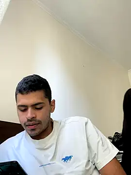 Snapshot of HotWhisper22 chatting on 12-16-25, 01:05 HotWhisper22 online show from 12-16-25, 01:05