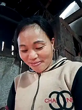 Snapshot of Maikha08 chatting on 01-08-26, 02:47 Maikha08 online show from 01-08-26, 02:47