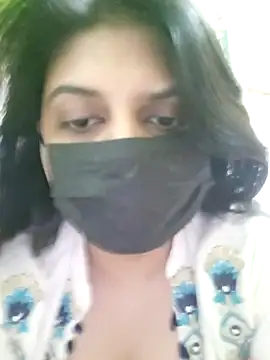 love bitessss online show from 01-08-26, 08:38