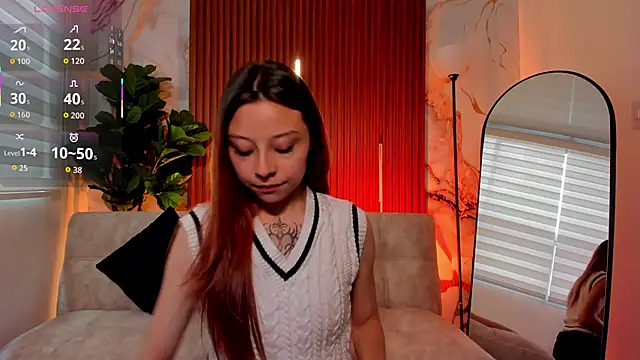 Nickie reed  online show from 01-08-26, 08:00