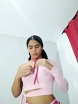 Snapshot of Emily_hot26 chatting on 12-18-25, 09:43 Emily hot26 online show from 12-18-25, 09:43