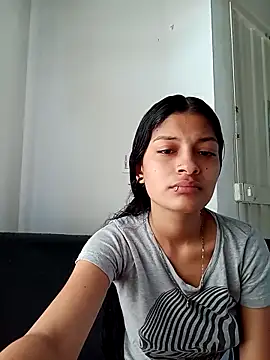 Mei and Gaby online show from 02-01-26, 05:11