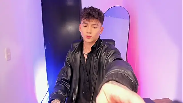 Axel InkShade  online show from 12-23-25, 03:26