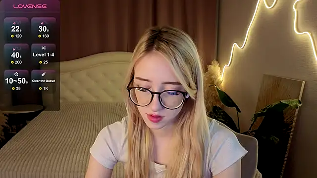 anora baby online show from 12-23-25, 07:28