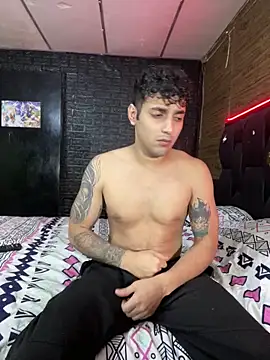 JustynAle2025 online show from 03-26-26, 12:06