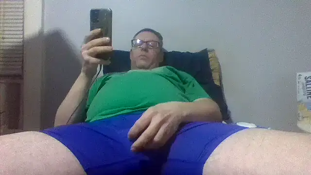 Snapshot of Notalwaysup chatting on 02-25-26, 02:10 Notalwaysup online show from 02-25-26, 02:10