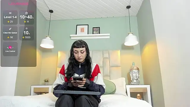 Snapshot of Demetra-Nox01 chatting on 01-15-26, 04:17 Demetra-Nox01 online show from 01-15-26, 04:17