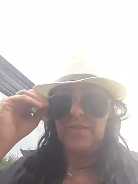Snapshot of Czarna12345 chatting on 08-06-26, 05:04 Czarna12345 online show from 08-06-26, 05:04