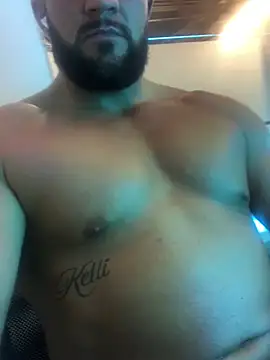 Snapshot of Hotcock8899 chatting on 05-22-26, 03:46 Hotcock8899 online show from 05-22-26, 03:46