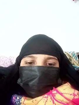 Snapshot of Miya_mona chatting on 01-08-26, 04:04 Miya mona online show from 01-08-26, 04:04