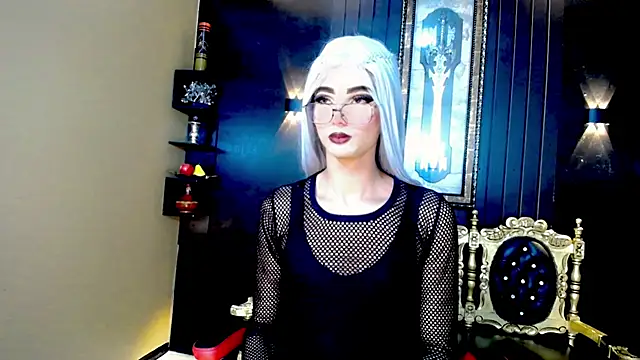 Sharlo  online show from 01-11-26, 03:22