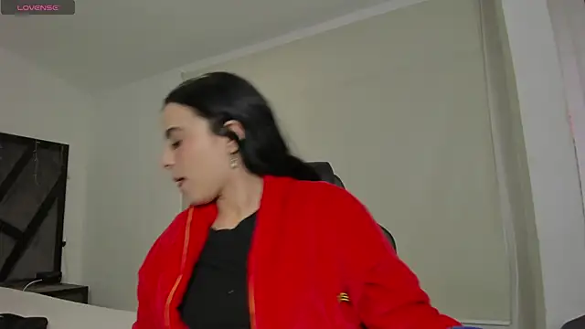 Snapshot of ChannelWhitee_ chatting on 01-08-26, 10:23 ChannelWhitee online show from 01-08-26, 10:23