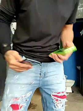 Snapshot of PIGHIGHDIRTY_p0 chatting on 01-17-26, 05:16 PIGHIGHDIRTY p0 online show from 01-17-26, 05:16