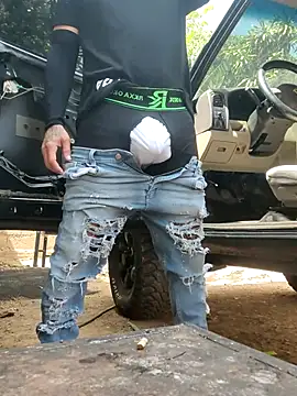 Snapshot of PIGHIGHDIRTY_p0 chatting on 02-10-26, 05:17 PIGHIGHDIRTY p0 online show from 02-10-26, 05:17